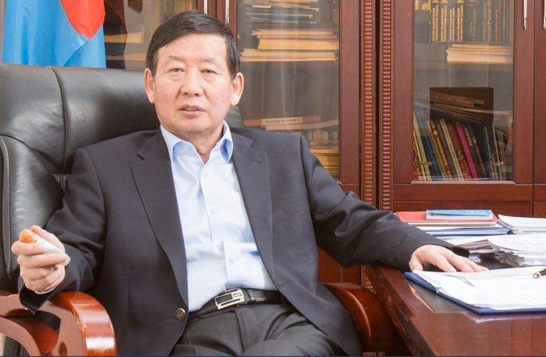 Гавьяат хуульч, доктор, профессор Д.Лүндээжанцан: Үндсэн хуулиа дээдэлж, хэрэгжүүлэхэд та бидний оролцоо чухал